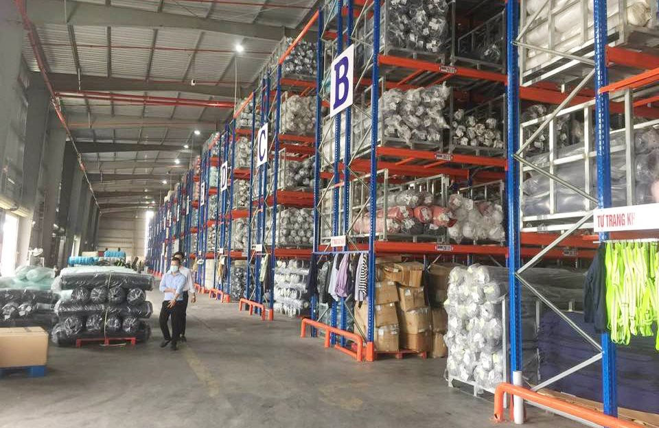 Gần 3 tỷ USD 