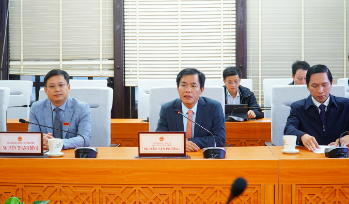 https://thuathienhue.gov.vn/Portals/0/Hieu2022/Thang%2011/2022_12_09CNTT2.jpg