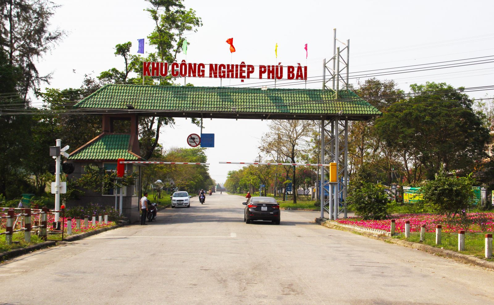 Hương Thủy: Đẩy mạnh phát triển công nghiệp - tiểu thủ công nghiệp