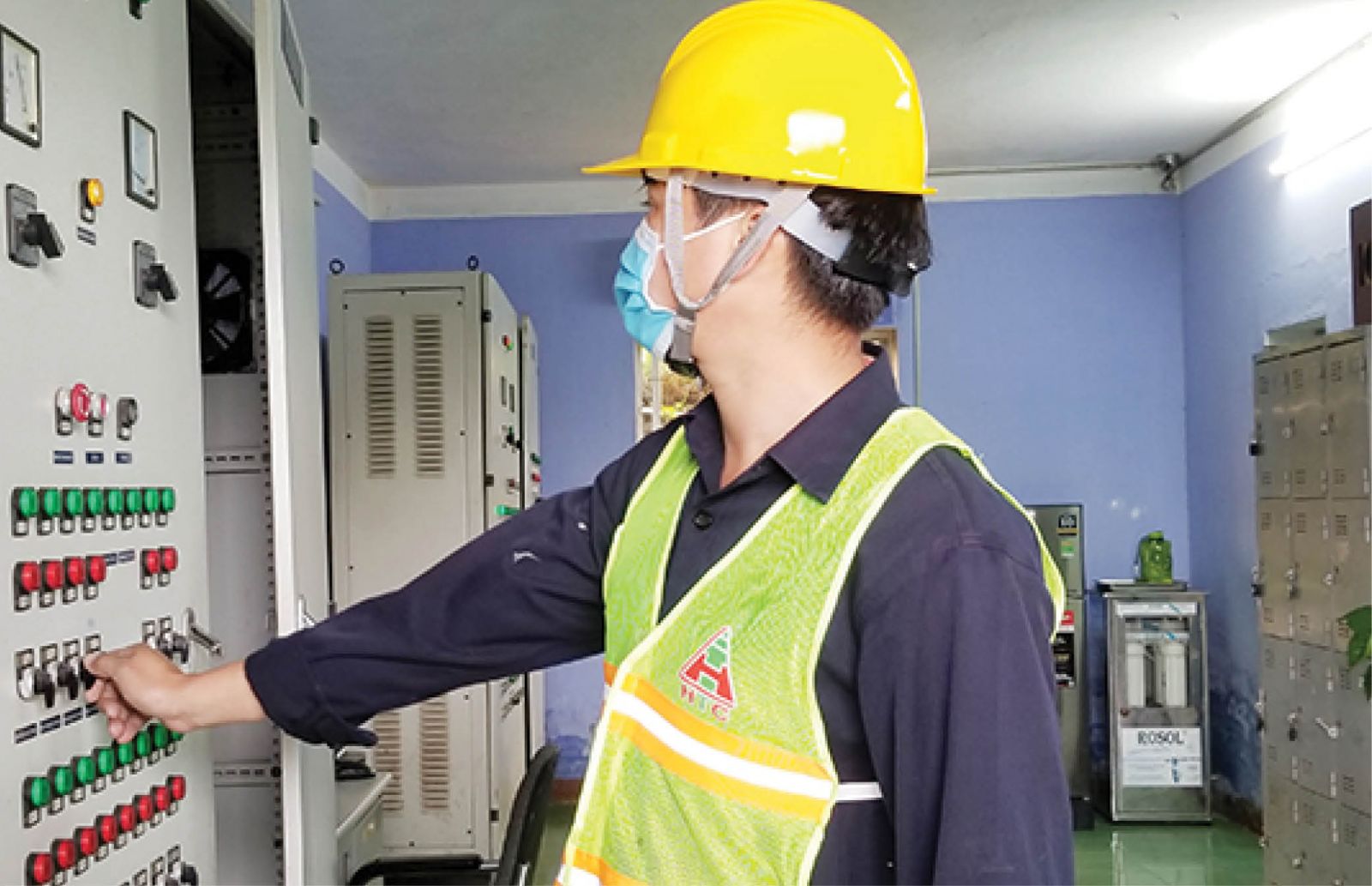 Thiếu hạ tầng xử lý nước thải tập trung ở các khu công nghiệp: Không thể chần chừ - Kỳ 1: Doanh nghiệp lo một, người dân lo mười